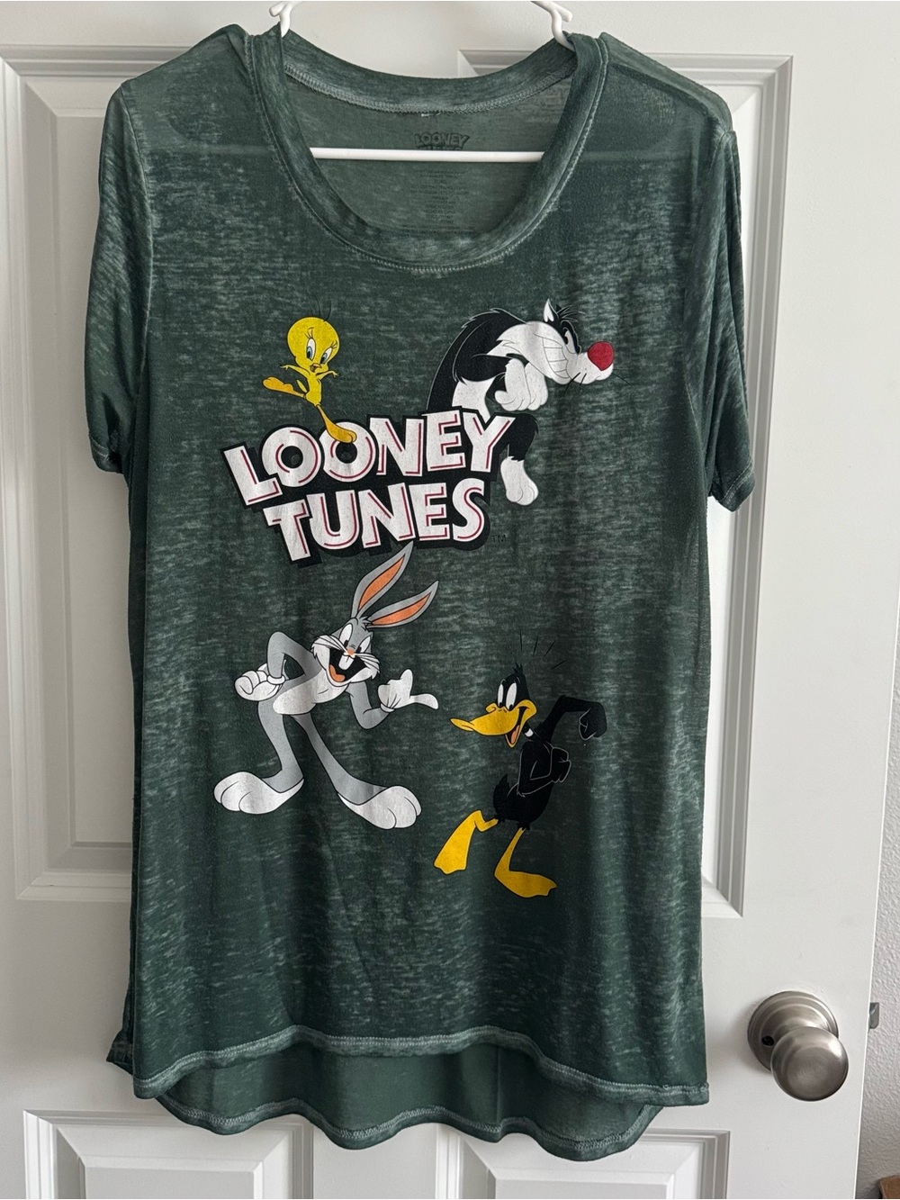 Warner Bros. Green Looney Tunes Women's Short Sleeve Tee